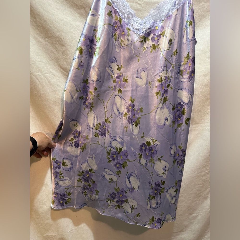 Gilligan & O'Malley Purple Floral Nightgown